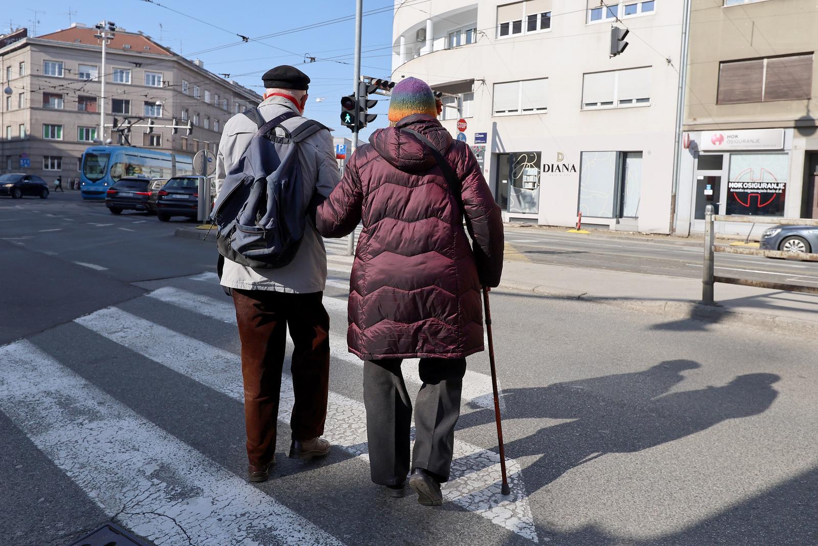 04.03.2025., Zagreb - HZMO je objavio da u petak 7. ožujka 2025. počinje isplata mirovina za veljacu 2025. korisnicima racuna otvorenih u poslovnim bankama. Photo: Patrik Macek/PIXSELL