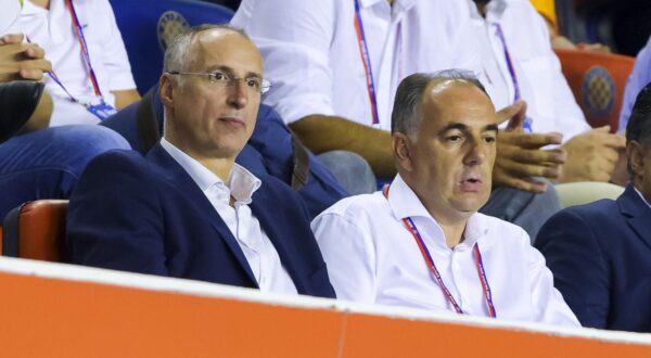 04.08.2022., stadion Poljud, Split - Prva utakmica 3. pretkola UEFA Konferencijske lige HNK Hajduk - Vitoria SC. Gradonacelnik Splita Ivica Puljak.
  Photo: Miroslav Lelas/PIXSELL