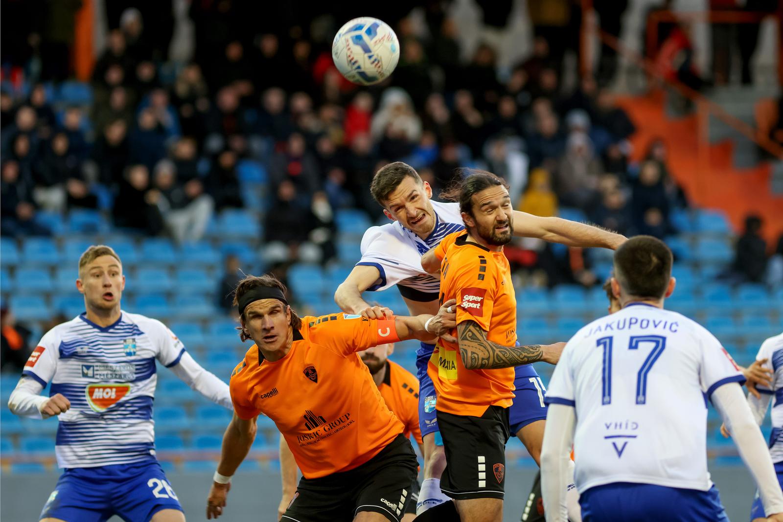 06.04.2025., Stadion Subicevac, Sibenik - SuperSport HNL, 28. kolo, HNK Sibenik - NK Osijek. Ivan Santini, Jon Mersinaj i Leonard Zuta. Photo: Sime Zelic/PIXSELL