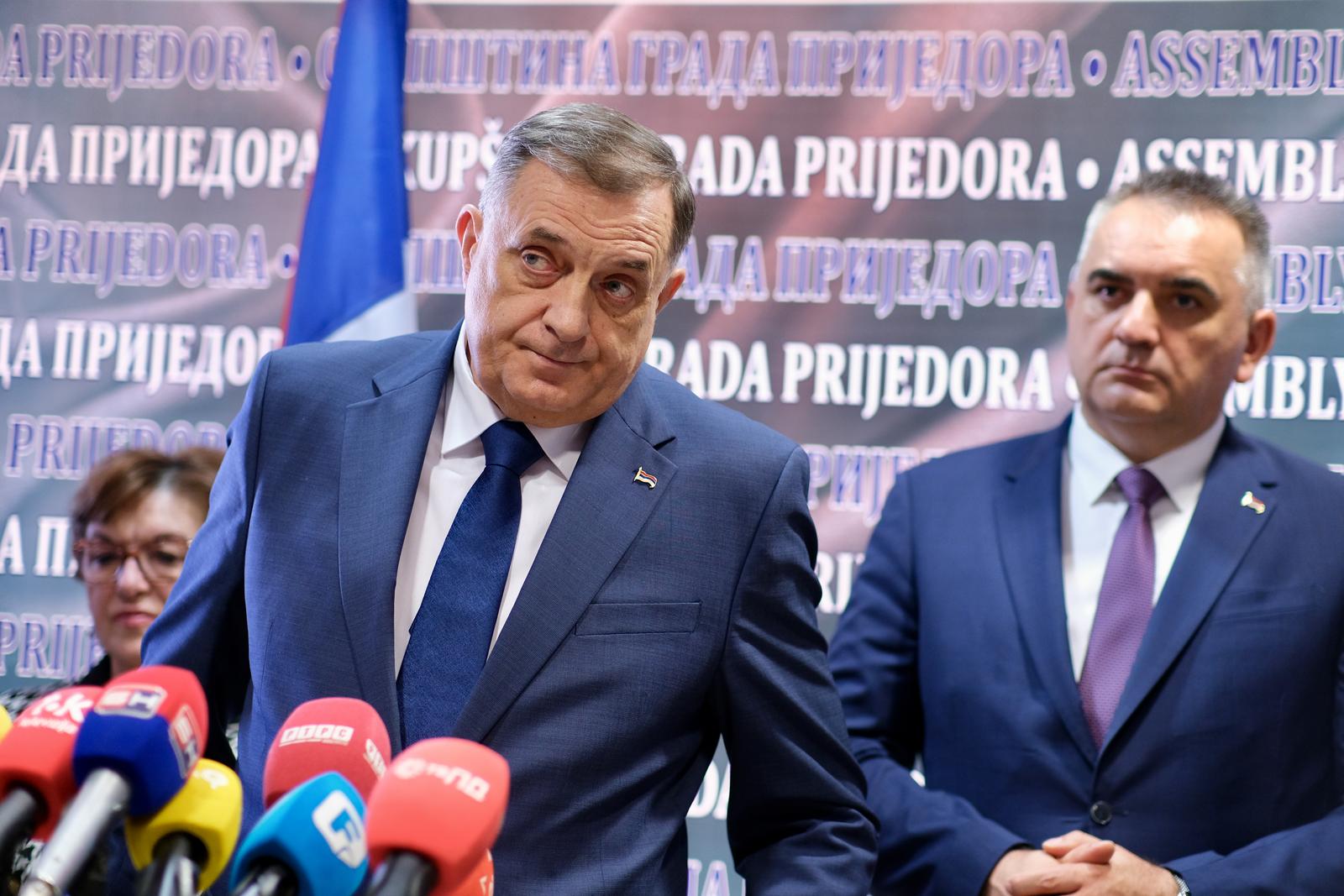 11.04.2025., Gradska uprava Prijedor, Prijedor (BiH) - Predsjednik Republike Srpske Milorad Dodik prisustvovao je prvoj posebnoj sjednici Skupstine grada Prijedora, na kojoj su teme bile nedavne poplave u ovom gradu kao i sporni rudnici u naseljima Bistrica i Bukova Kosa.
Photo: Dejan Rakita/Pixsell Photo: Dejan Rakita/PIXSELL/PIXSELL