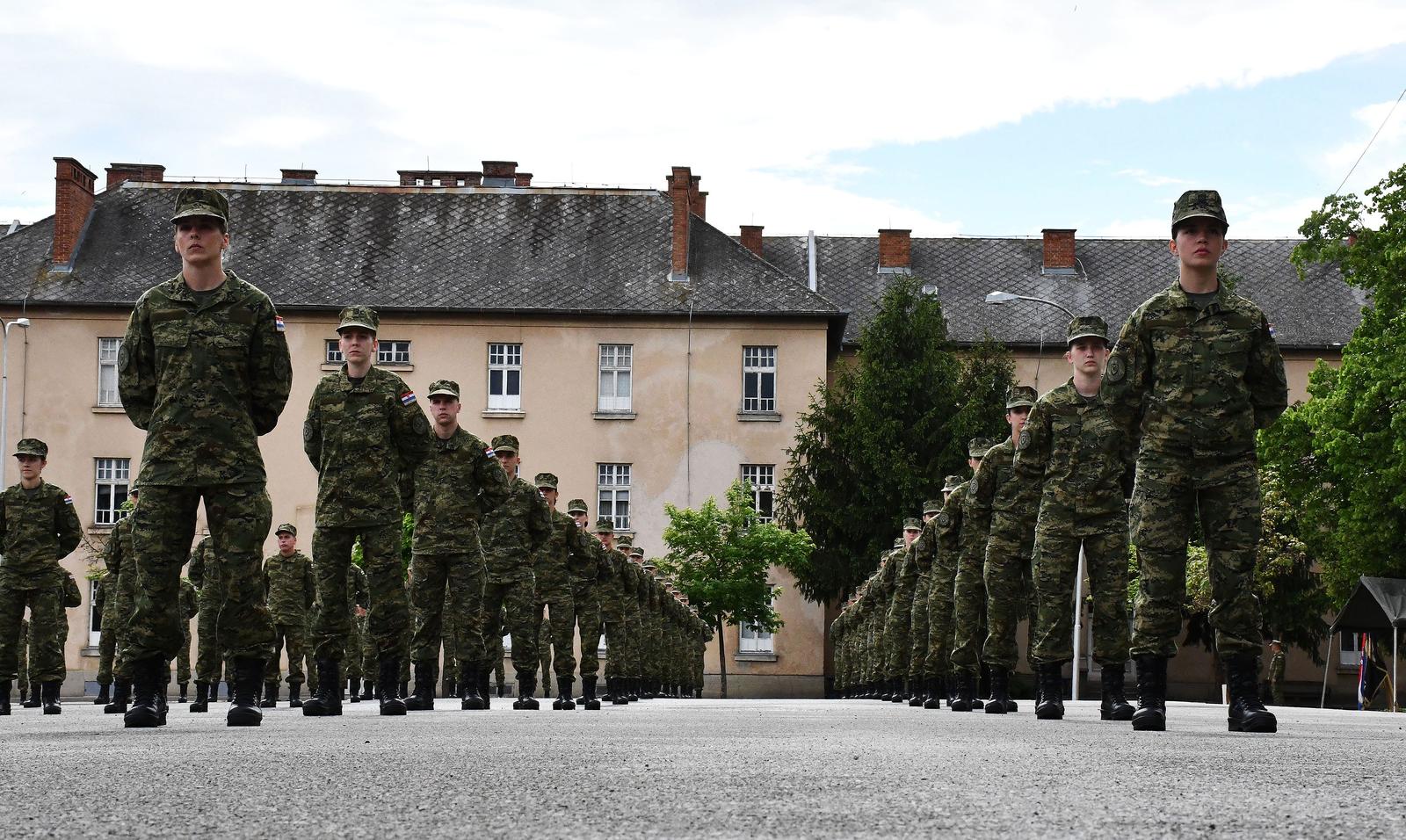 14.05.2021., Pozega - Svecanost polaganja prisege 30. narastaja rocnih vojnika na dragovoljnom vojnom osposobljavanju u vojarni "12. Brigade HV". Photo: Ivica Galovic/PIXSELL