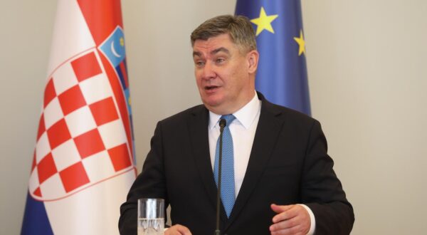 15.04.2025., Zagreb, Predsjednik Republike Hrvatske Zoran Milanovic sastao se u Uredu Predsjednika Republike s predsjednikom Republike Poljske Andrzejom Dudom koji, sa suprugom Agatom Kornhauser-Duda, u sluzbenom posjetu Republici Hrvatskoj. Nakon susreta predsjednici su dali izajve za medije. Photo: Robert Anic/PIXSELL