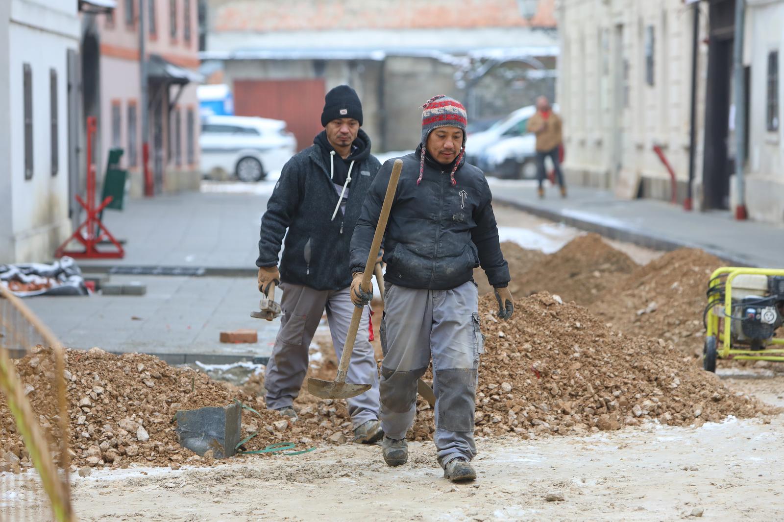 16.01.2025., Karlovac - Radovi na aglomeraciji i obnovi stare gradske jezgre. Photo: Kristina Stedul Fabac/PIXSELL