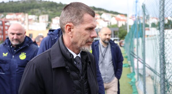 17.04.2025., Sibenik - SuperSport Prva HNL, 30. kolo, NK Sibenik - GNK Dinamo. Zvonimir Boban, novi predsjednik Uprave GNK Dinamo, dolazi na utakmicu protiv Sibenika Photo: Dusko Jaramaz/PIXSELL