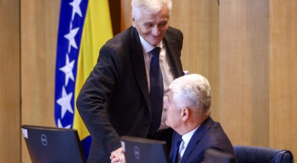 18.02.2025., Sarajevo, Bosna i Hercegovina - Zapocela je 9. hitna sjednica Doma naroda Parlamentarne skupstine BiH na kojoj se raspravlja o smjeni prvog predsjedavajuceg ovog doma. Photo: Armin Durgut/PIXSELL