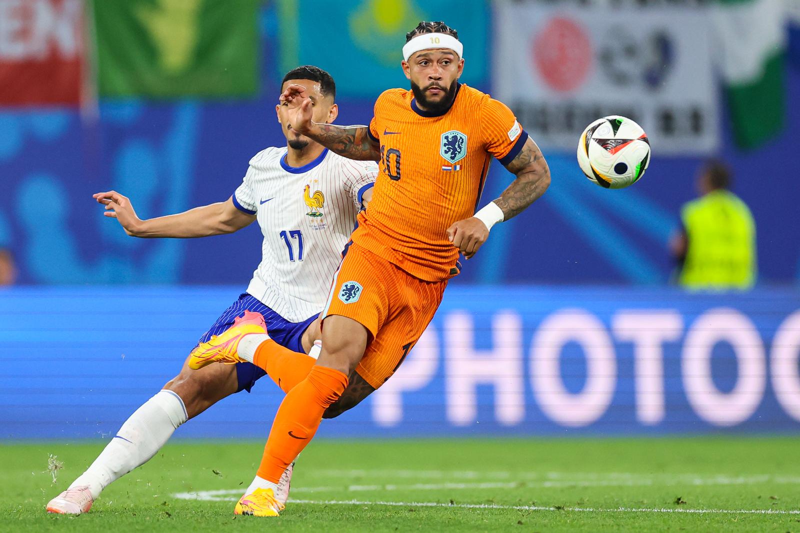 21.06.2024., stadion Leipzig, Leipzig, Njemacka - Europsko prvenstvo 2024., skupina D, 2. kolo, Nizozemska - Francuska. William Saliba, Memphis Depay Photo: Sanjin Strukic/PIXSELL