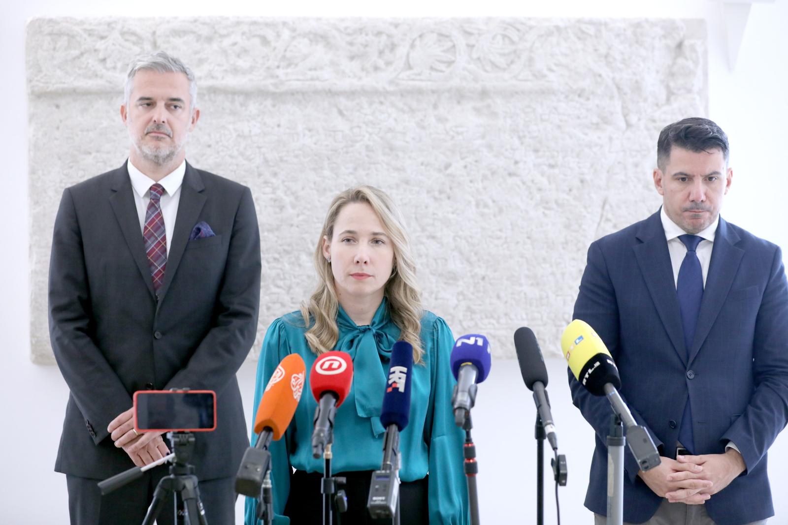 27.09.2023., Zagreb - Na konferenciji za medije odrzanoj u Saboru o aktualnim temama govorili su Marija Selak Raspudic, Nikola Grmoja i Nino Raspudic. Photo: Patrik Macek/PIXSELL