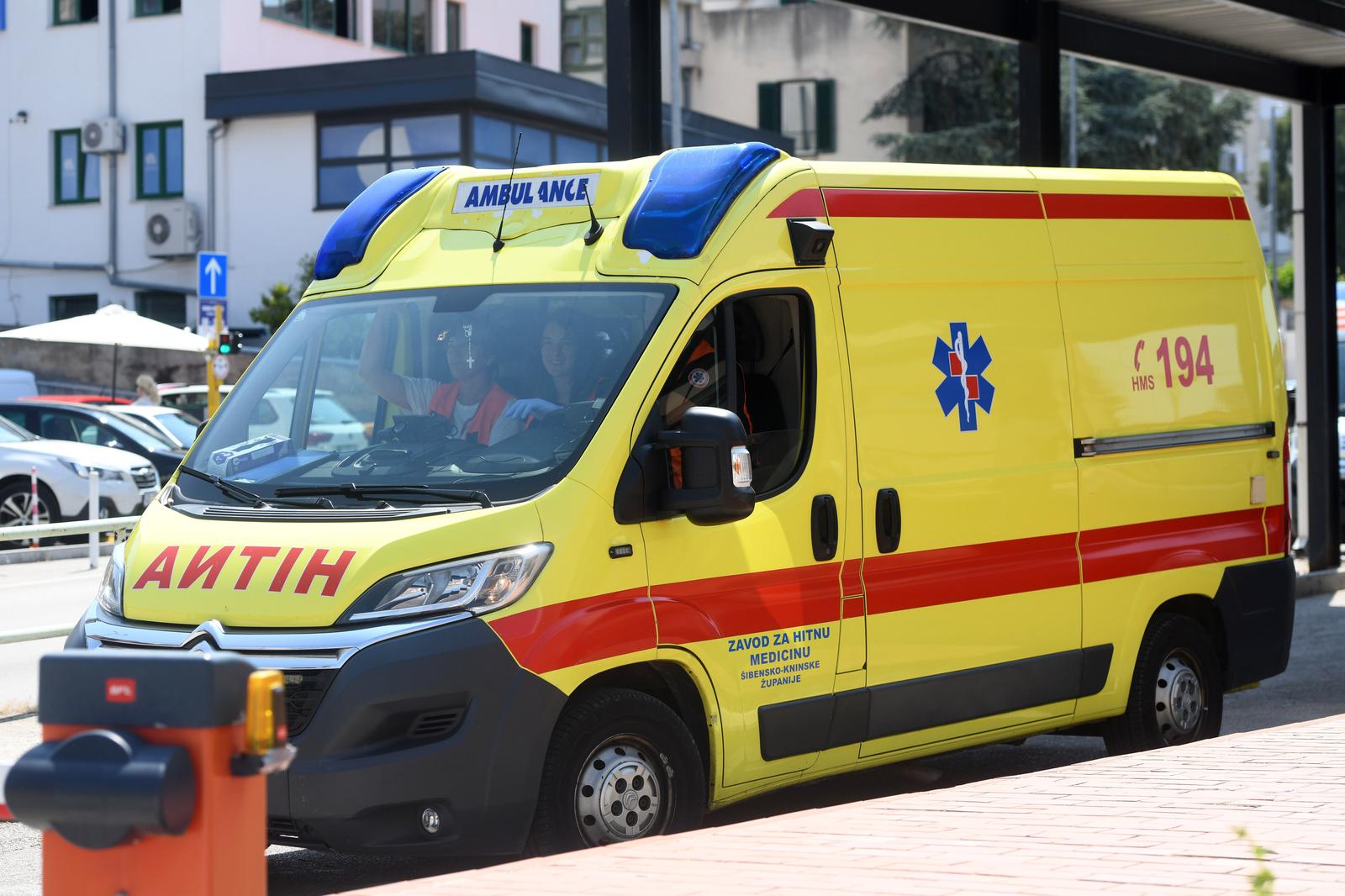 28.06.2023., Sibenik - Vozaci Hitne medicinske pomoci nisu zadovoljni stanjem u prometu i problemima sa kojima se susrecu. Photo: Hrvoje Jelavic/PIXSELL