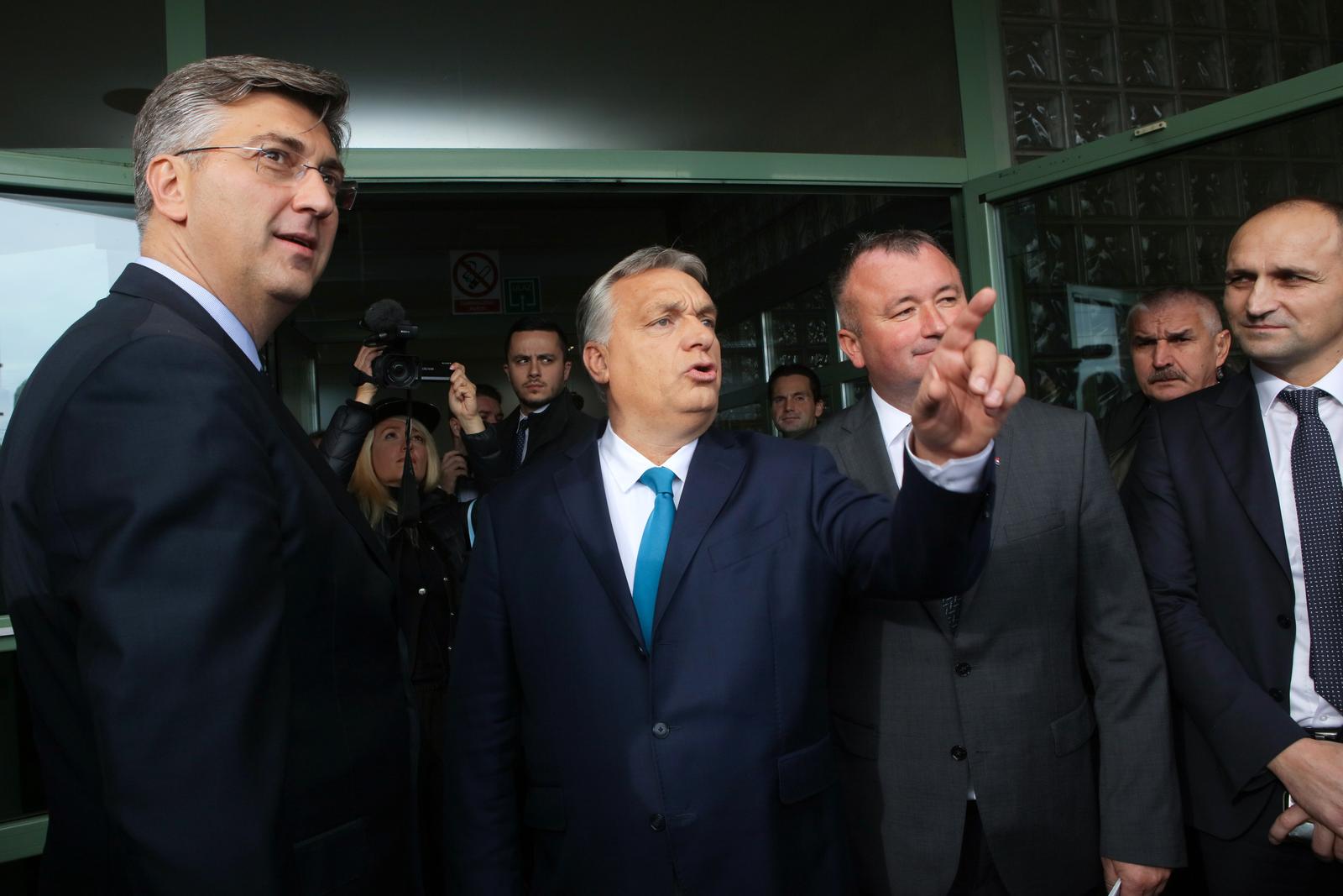 28.11.2019., Osijek - Otvorenje ucenickog doma u sklopu Prosvjetno-kulturnog centra Madjara u Osijeku. Predsjednik Vlade RH Andrej Plenkovic, predsjednik Vlade Madjarske Viktor OrbanPhoto: Dubravka Petric/PIXSELL