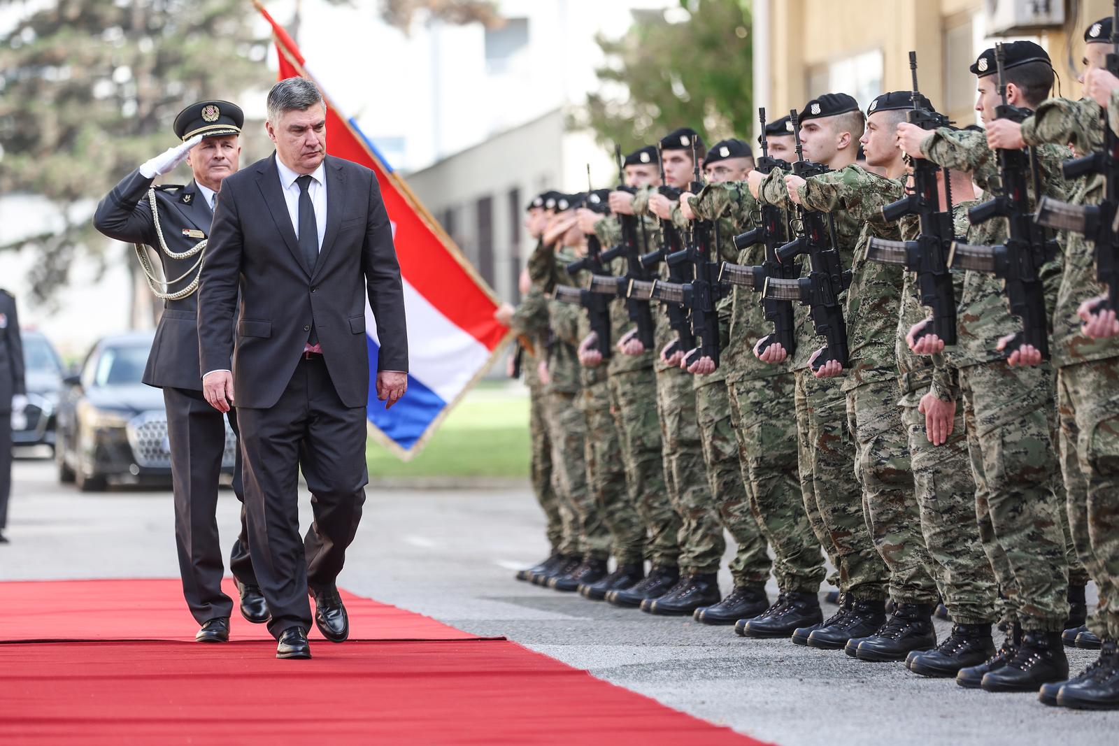 30.10.2024.., Zagreb - U Hrvatskom vojnom ucilistu „dr. Franjo Tudjman“ predsjednik Republike i vrhovni zapovjednik Oruzanih snaga Republike Hrvatske Zorn Milanovic sudjelovao je na svecanosti dodjele cinova i prijama u djelatnu vojnu sluzbu 17. i 18. narastaja kadeta, 17. narastaja Temeljne sasniske izobrazbe Zdravstvene sluzbe i 12. narastaja Temeljne casnicke izobrazbe Zdravstvene sluzbe-vojni specijalisti Hrvatskog vojnog ucilista „dr. Franjo Tudjman“.
 Photo: Slavko Midzor/PIXSELL