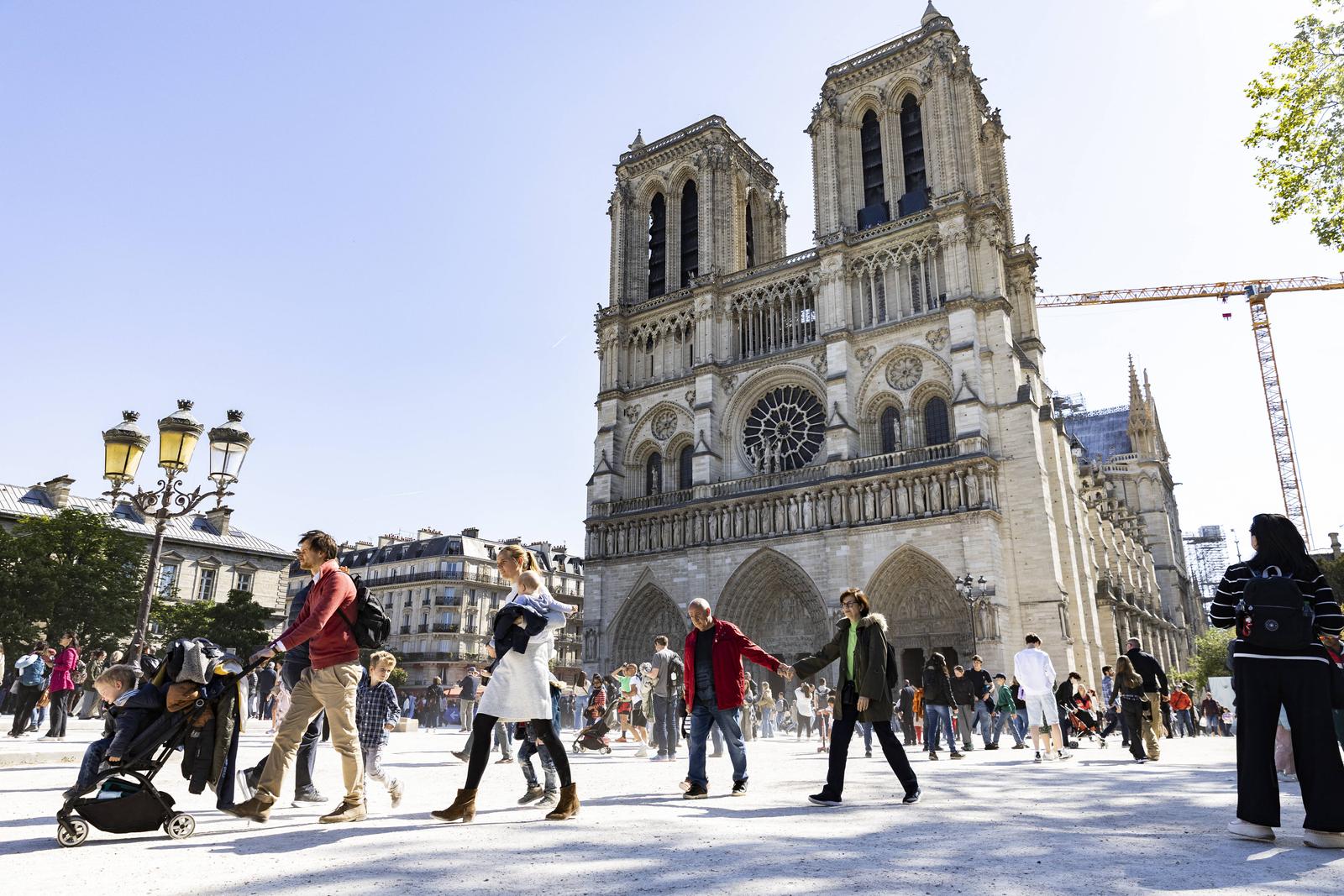View from the Cathedral Notre-Dame de Paris, as part of Good Friday celebrations, in Paris on April 18, 2025. Photo by Jeremy Paoloni/ABACAPRESS.COM Photo: Paoloni Jeremy/ABACA/ABACA