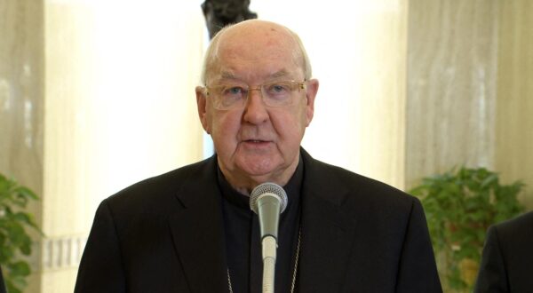 Cardinal Kevin Farrell, Camerlengo of the Apostolic Chamber, announced the death of Pope Francis from the Casa Santa Marta on April 21, 2025 at the Vatican. The Vatican announced that Pope Francis, 88, died ‘this morning at 07:35 local time. the Bishop of Rome, Francis, returned to the home of the Father’. Photo by (EV) Vatican Media/ABACAPRESS.COM Photo: ABACA/ABACA
