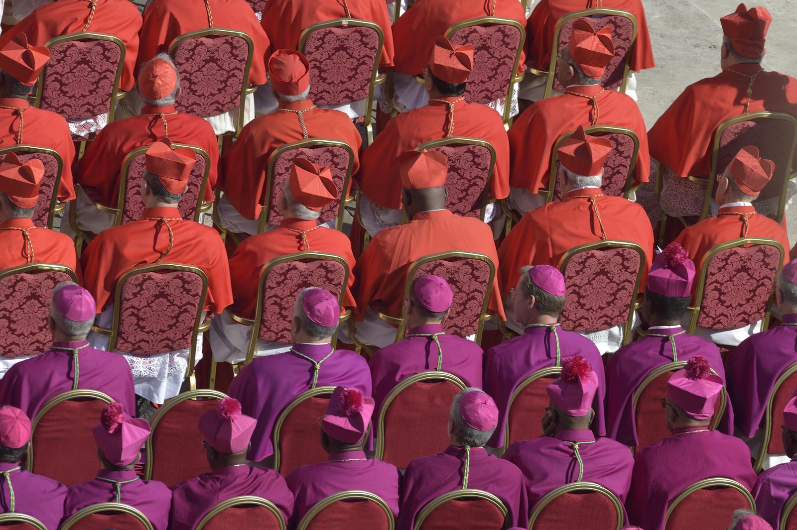 Act of appointment of cardinals in the Vatican Basilica of St. Peter, on September 30, 2023, in Rome, Italy. Pope Francis celebrates a consistory in which he creates 21 new cardinals, among them, three Spaniards: the Archbishop of Madrid, José Cobo, the Rector Major of the Salesians, Ángel Fernández Artime, and the Bishop of Ajaccio (Corsica), Francisco Javier Bustillo, born in Navarra but linked to the French Church. With regard to Spain, with the new additions, the College of Cardinals now has a total of 15 Spanish cardinals, nine of whom will be electors, i.e., they will be able to elect the new Pope in a future conclave, and six non-electors. Photo by Stefano Spaziani / Europa Press/ABACAPRESS.COM Photo: Europa Press/ABACA/ABACA