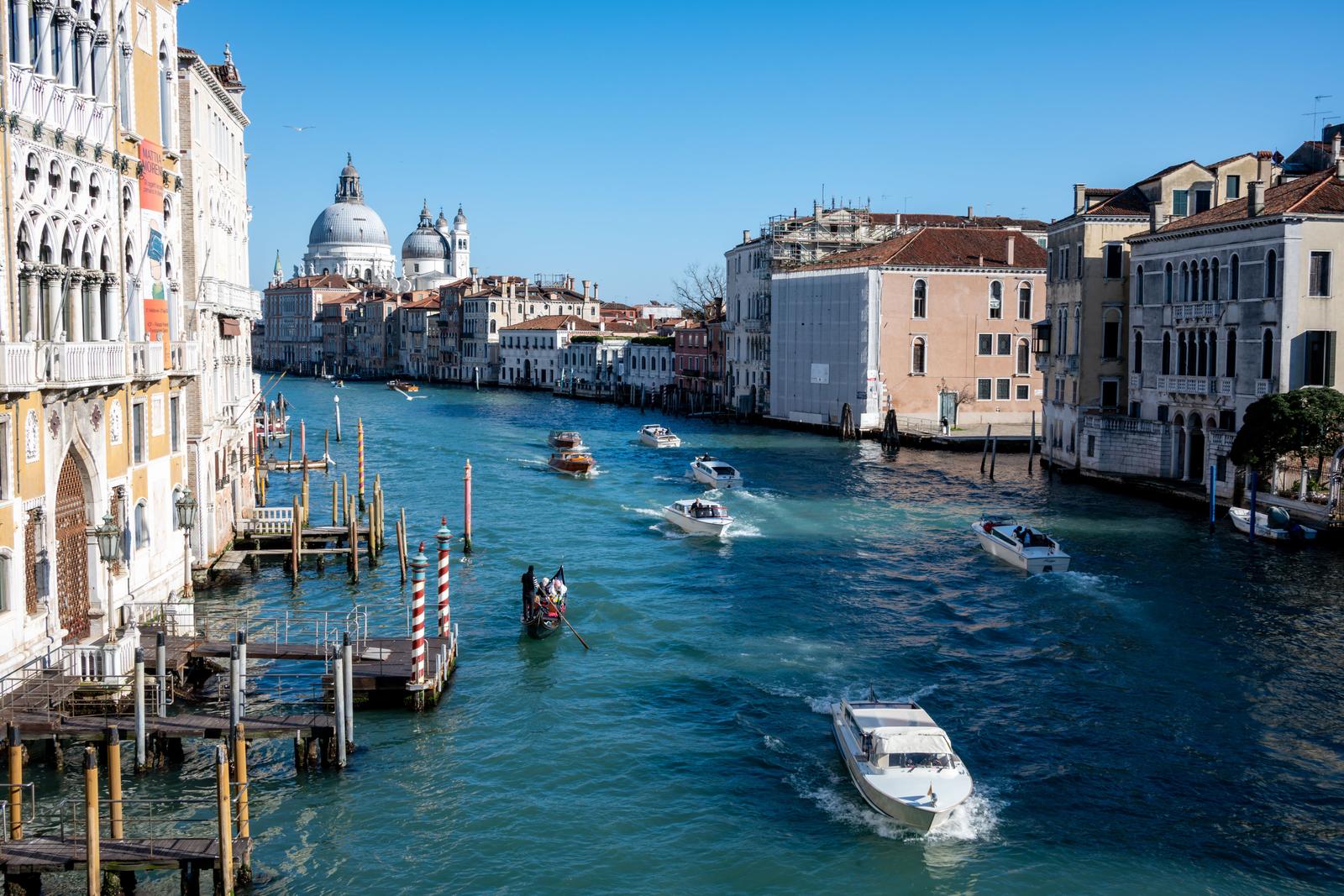 General view of the Grand Canal  during  Venice Carnival 2025, News in Venice, Italy, March 04 2025 Photo: Alessio Marini/LiveMedia / ipa-agency.net/IPA