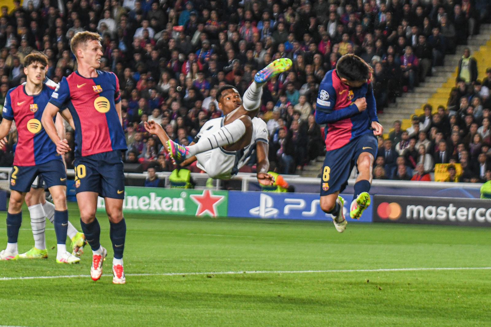 Gol Dumfries of Inter 2-0 during Round 1 of Semifinal, UEFA Champions League 24/25 at Stadio olimpico Lluis Companys. Barcellona Photo: Andrea Amato/IPA Sport / ipa-agency.net/IPA