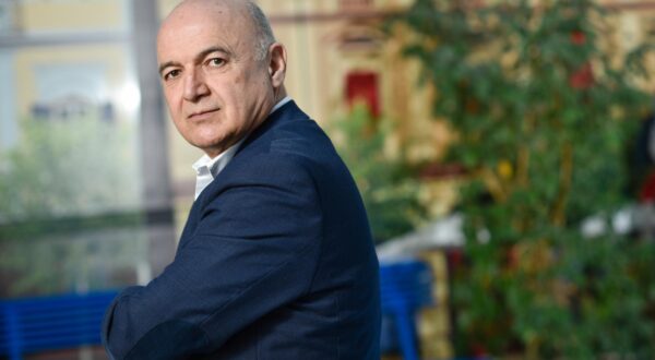 05.03.2020., Zagreb - Ljubo Jurcic, ekonomist i redoviti profesor na Ekonomskom fakultetu u Zagrebu."n"nPhoto: Sasa Zinaja/NFoto/PIXSELL