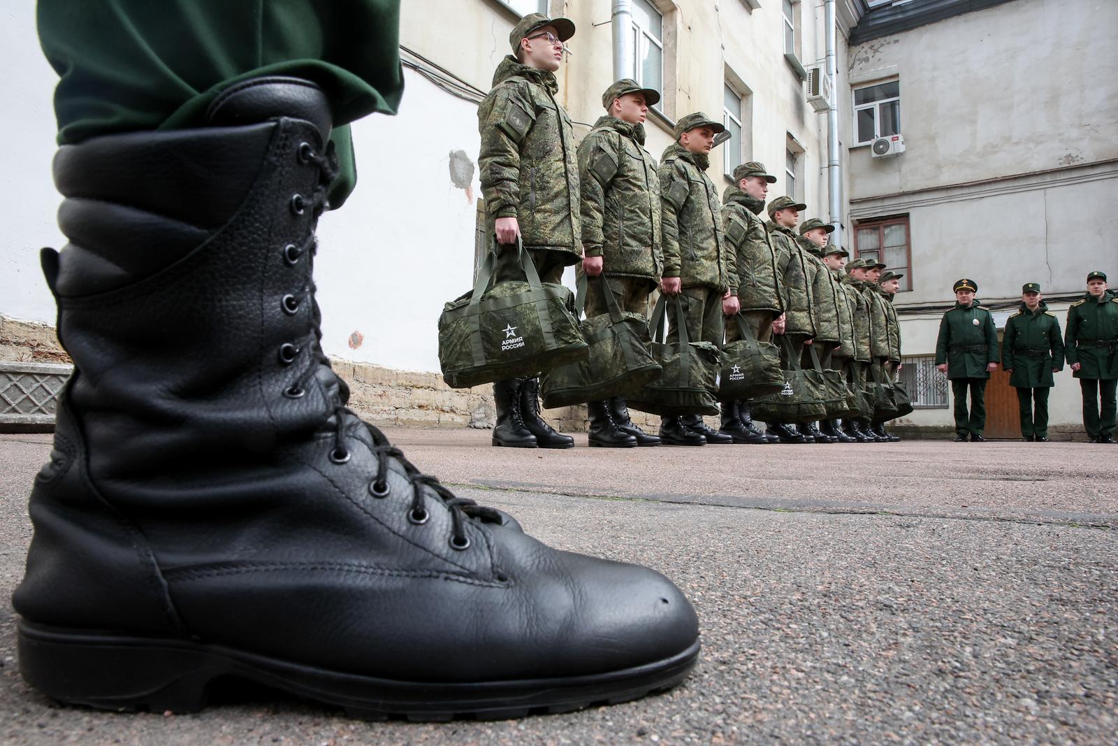 RUSSIA, ST PETERSBURG - APRIL 23, 2025: Conscripts line up before departing for military service with the Russian Army. The 2025 spring army call-up is held in Russia from 1 April to 15 July. Peter Kovalev/TASS/Sipa USA Photo: Tass/SIPA USA