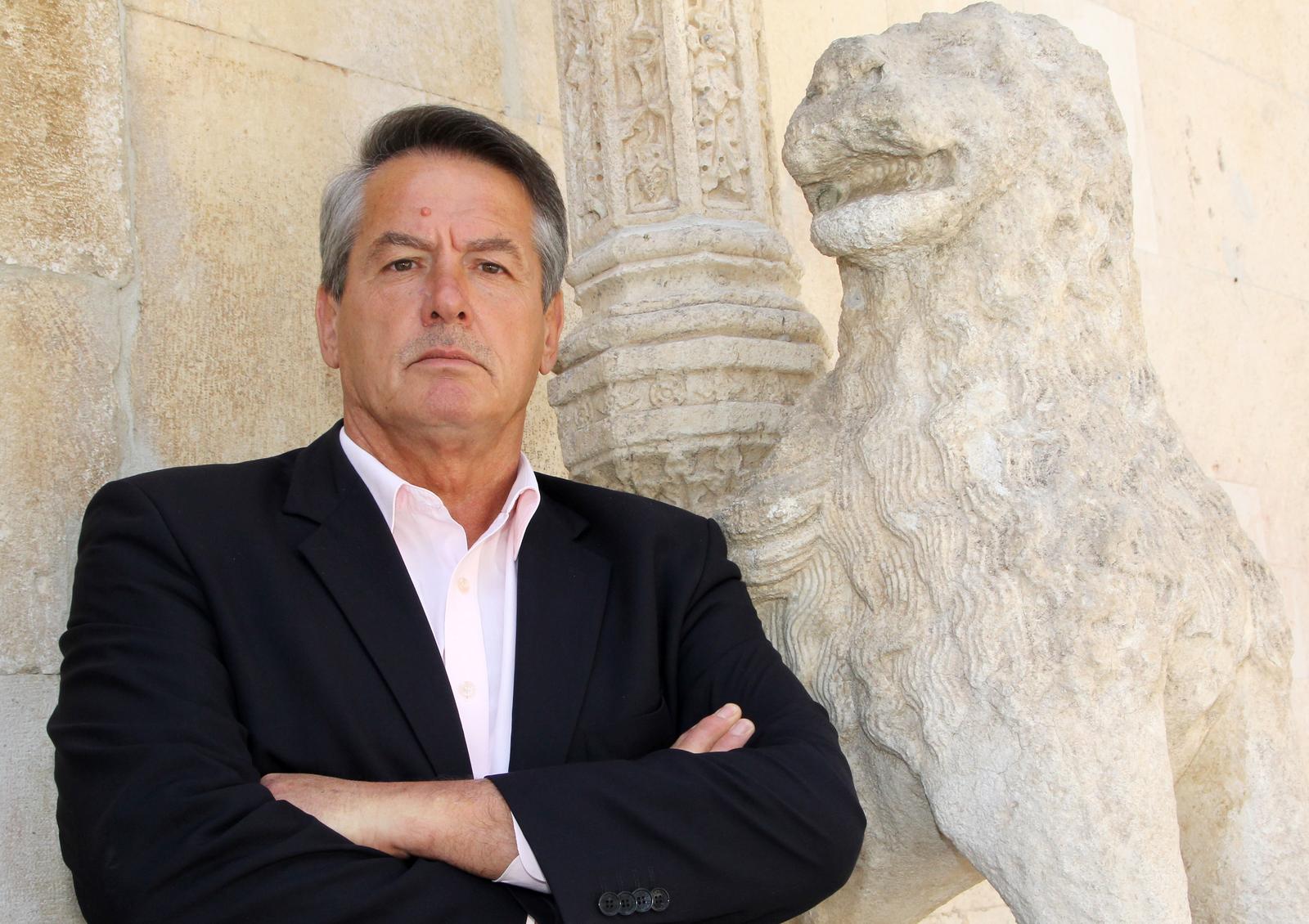 12.04.2012., Sibenik - Ivan Ninic, sibenski politicar. r"nPhoto: Dusko Jaramaz/PIXSELL
