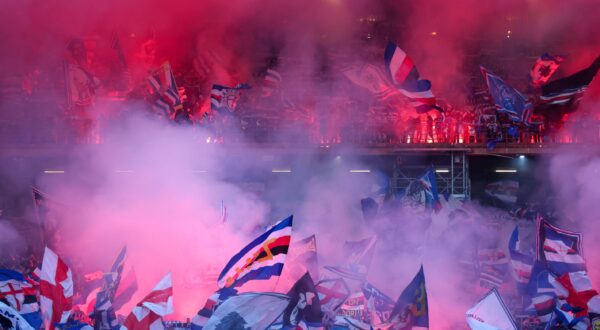 Serie B, Day 37, Genova, Stadio Ferraris, Sampdoria - Salernitana, in the photo: supporters Sampdoria during UC Sampdoria vs US Salernitana, Italian soccer Serie B match in Genoa, Italy, May 09 2025 Copyright: xGabrielexSiri IPAxSportx xipa-agency.netx IPA_57469538 IPA_Agency_IPA57469538
