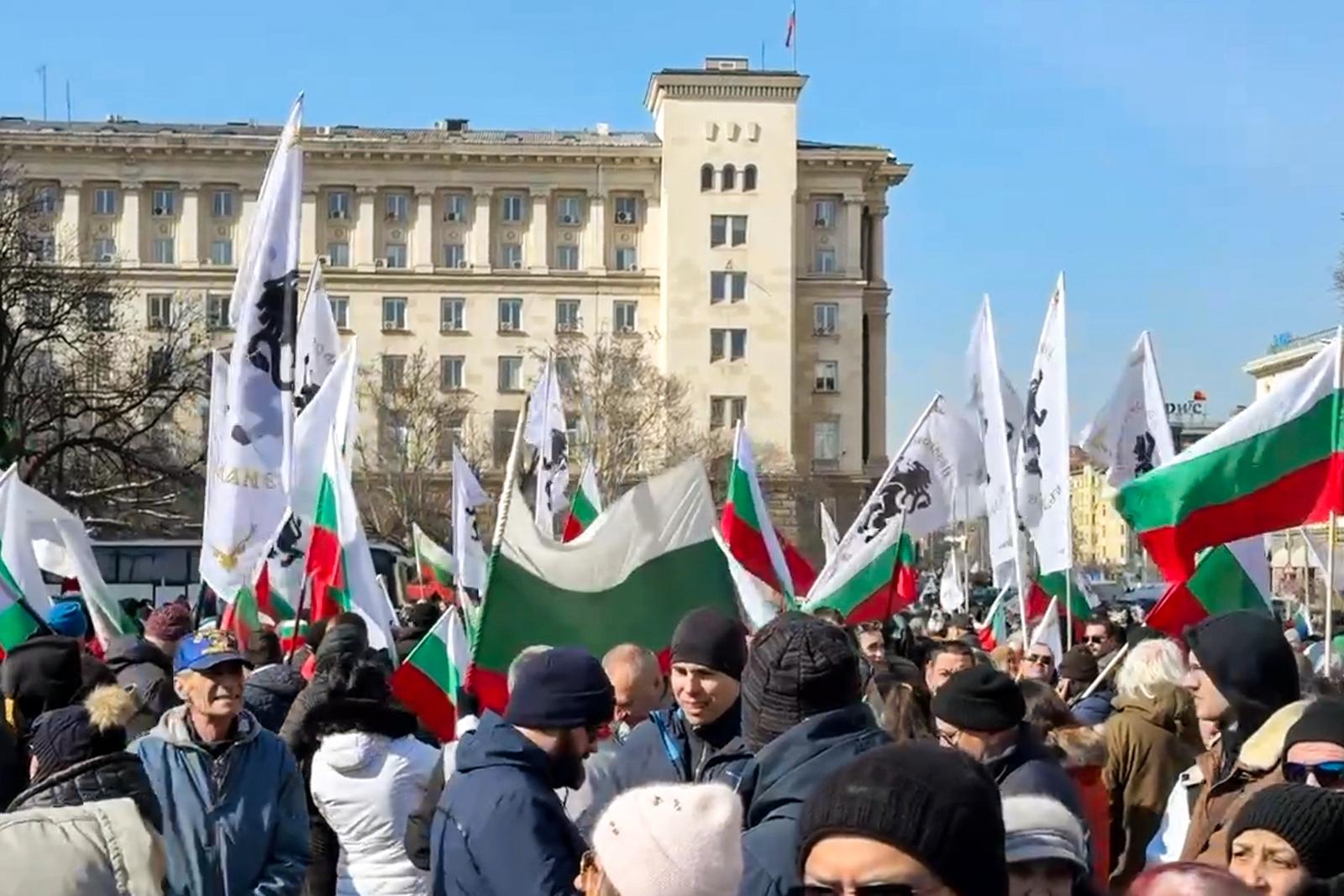BULGARIA, SOFIA - FEBRUARY 22, 2025: Activists rally against Bulgaria joining the eurozone and for retaining the Bulgarian lev. Video screen grab. Best quality available. Igor Lenkin/TASS/Sipa USA Photo: Tass/SIPA USA