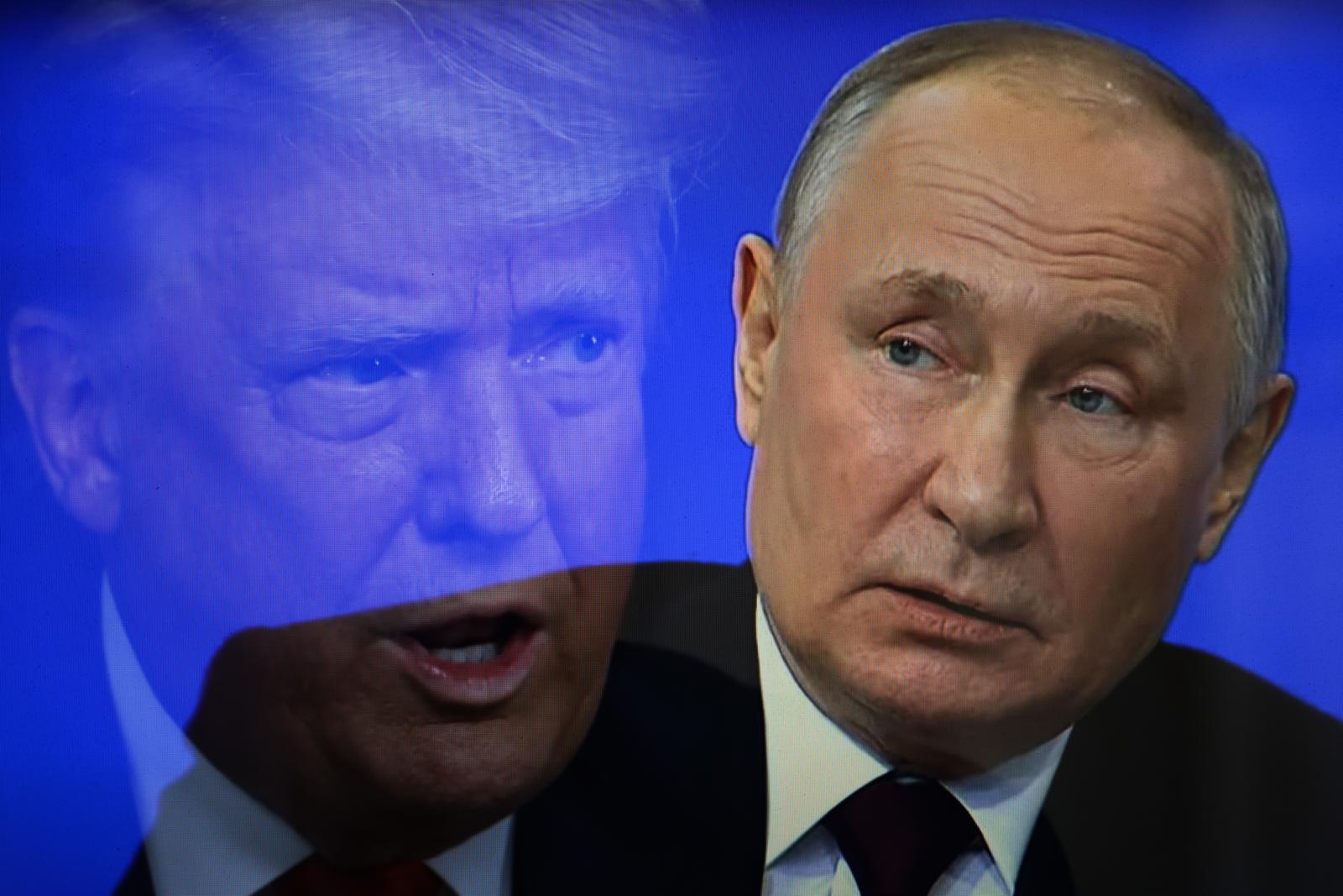 (EDITOR'S NOTE: This image has been created by shooting a TV screen using multiple exposure in the camera)  In this photo illustration, shows the United States President Donald Trump and Russian President Vladimir Putin. The first meeting of official delegations of the Russian Federation and the United States took place after a long break, at which it was planned to discuss the basic positions of the parties to end the war in Ukraine. Ukraine and Europe did not participate in the negotiations. A meeting between Putin and Trump was discussed at the negotiations of the Russian and Ukrainian delegations in Riyadh, but it is unlikely to take place next week, said Russian presidential aide Yuri Ushakov. Meanwhile, US President Donald Trump, in a conversation with journalists, did not rule out that he could meet with Russian President Vladimir Putin before the end of February. (Photo by Artem Priakhin / SOPA Images/Sipa USA) *** Strictly for editorial news purposes only *** Photo: SOPA Images/SIPA USA