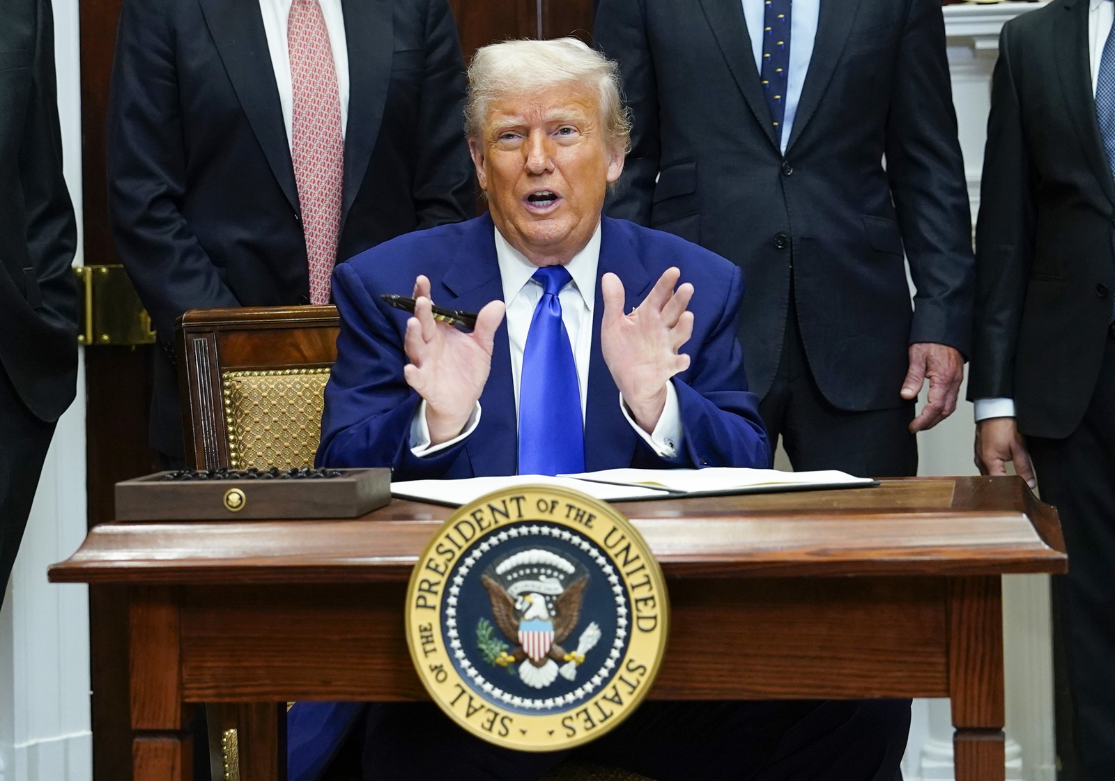 epa12094338 United States President Donald J. Trump (L) speaks during a press conference in the Roosevelt Room of the White House in Washington, DC, USA, 12 May 2025. Trump addresses the high cost of prescription drugs before signing an executive order he claims will lower those costs almost immediately, and also makes remarks on the India-Pakistan cease-fire, the new US-China trade deal, and the return of Eden Alexander from Hamas captivity.  EPA/CHRIS KLEPONIS / POOL