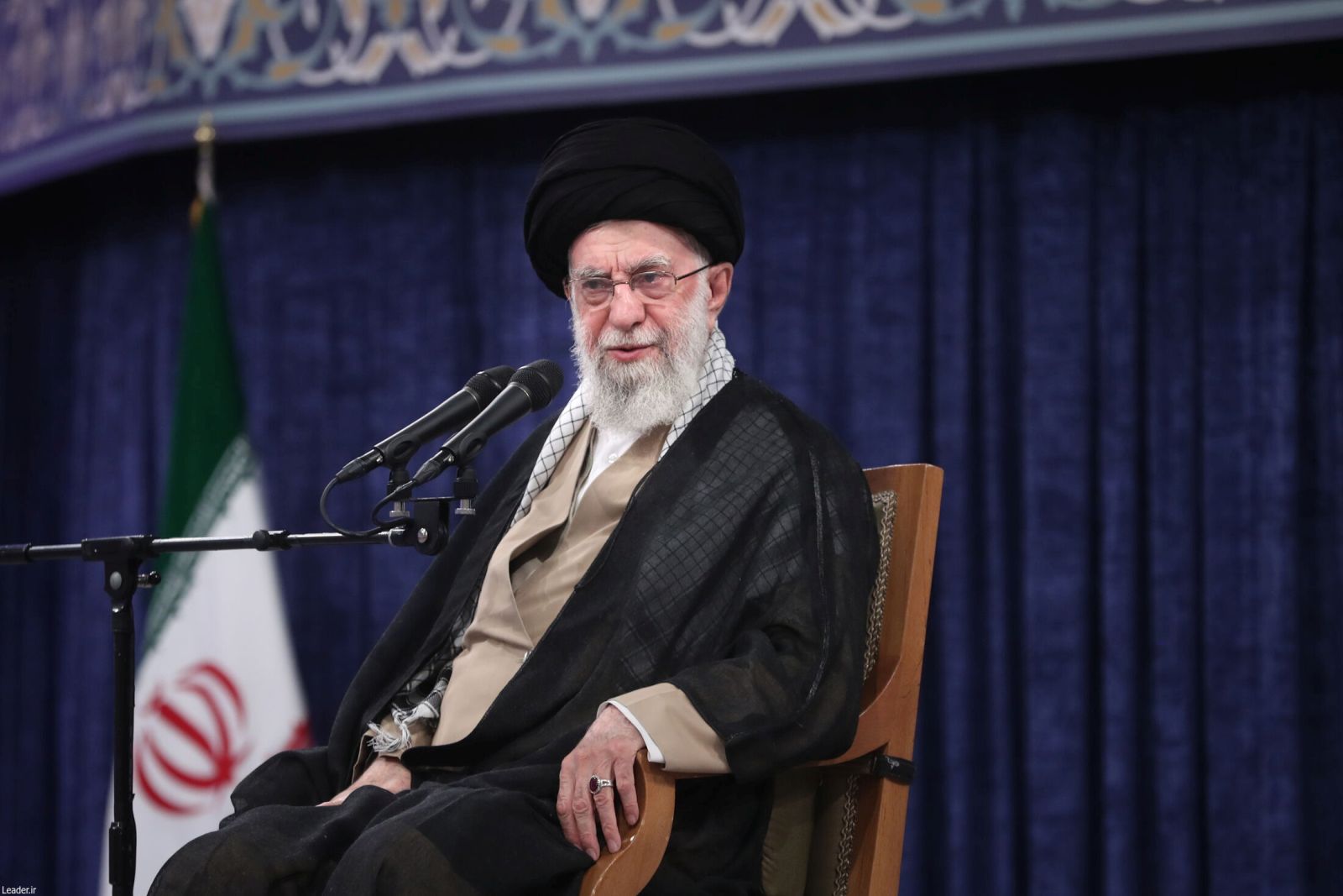 epa12072689 A handout photo made available by the Iranian Supreme Leader's Office shows Iranian supreme leader Ayatollah Ali Khamenei addressing the crowd during a ceremony in Tehran, Iran, 04 May 2025.  EPA/Iranian Supreme Leader's Office HANDOUT HANDOUT EDITORIAL USE ONLY/NO SALESHANDOUT EDITORIAL USE ONLY/NO SALES