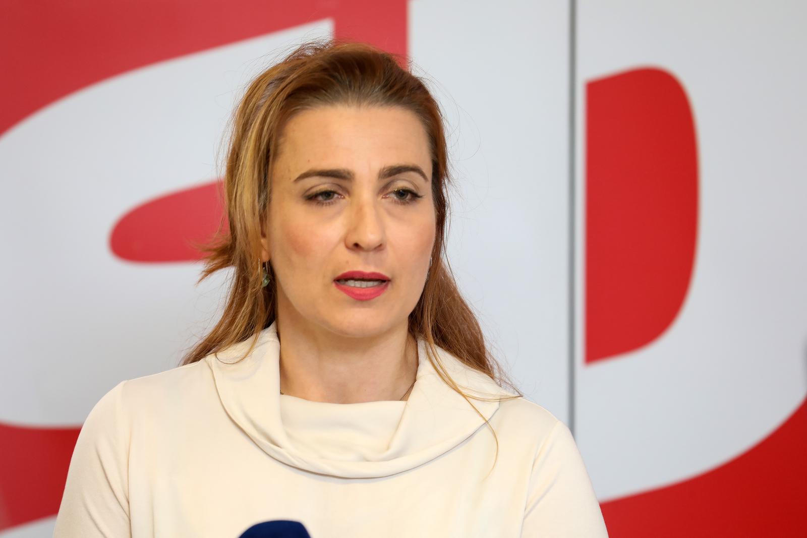 31.03.2023., Pula - 
Konferencija za medije SDP-a Istre s temom "Nova afera IDS-a" na kojoj su govorili Vili Bassanese, Danijel Feric i Maria Blazina. Photo: Srecko Niketic/PIXSELL