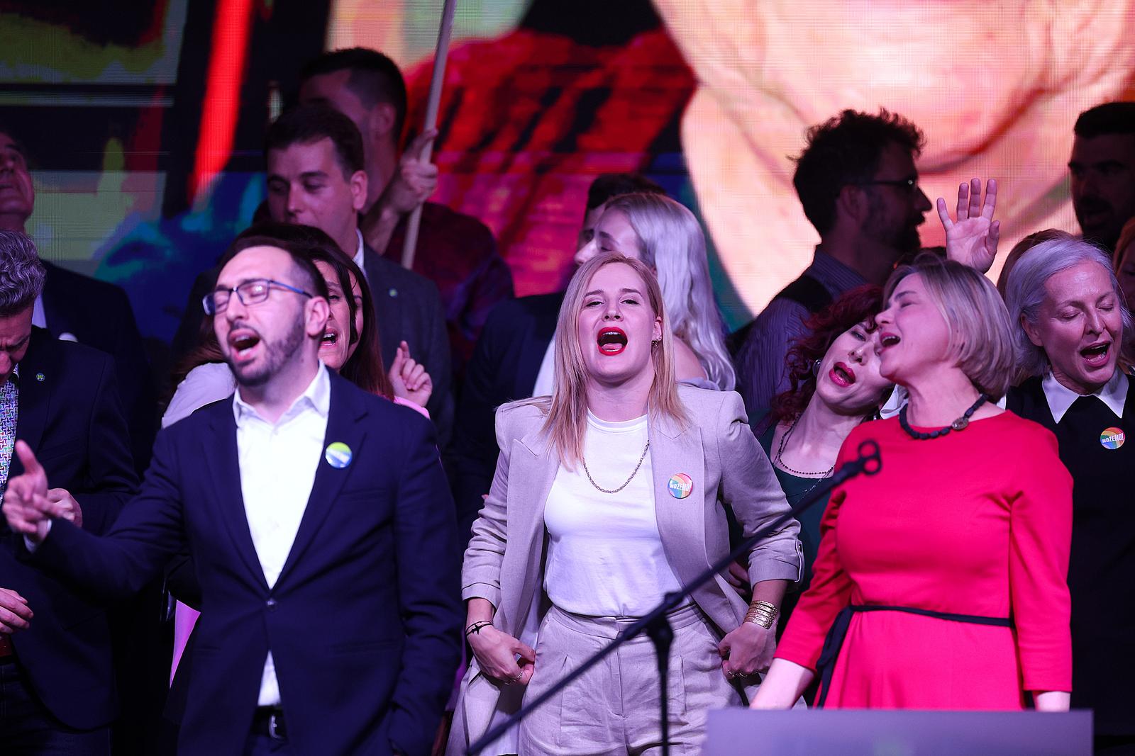 18.04.2024., Zagreb - Docek izbornih rezultata za Hrvatski sabor u stozeru politicke platforme Mozemo! u Tvornici kulture. Tomislav Tomasevic, Sandra Bencic Photo: Goran Stanzl/PIXSELL
