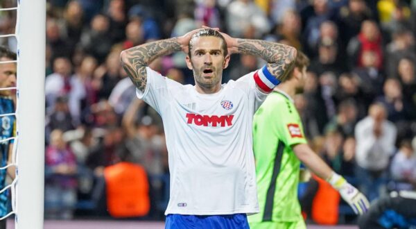 Kroatien: Fussball SuperSport 1. HNL - 18.04.2025, 30. Spieltag - NK Varazdin vs. HNK Hajduk Split - Stadion Varteks Varazdin, Kroatien Marko Livaja Hajduk Split *** Croatia Football SuperSport 1 HNL 18 04 2025, Matchday 30 NK Varazdin vs HNK Hajduk Split Stadion Varteks Varazdin, Croatia Marko Livaja Hajduk Split Copyright: xLukaxKolanovicx Photo: IMAGO/Luka Kolanovic/IMAGOSPORT
