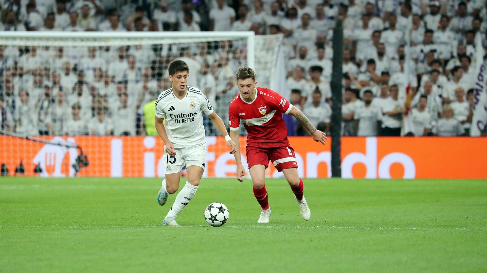 17.09.24 Real Madrid - VfB Stuttgart Spanien, Madrid, 17.09.2024, Fussball, UEFA Champions League, Real Madrid - VfB Stuttgart: v.l. Arda Güler Real Madrid, Angelo Stiller VfB Stuttgart. *** 17 09 24 Real Madrid VfB Stuttgart Spain, Madrid, 17 09 2024, Football, UEFA Champions League, Real Madrid VfB Stuttgart v l Arda Güler Real Madrid , Angelo Stiller VfB Stuttgart Photo: IMAGO/Pressefoto Rudel/Michael Treutne/IMAGOSPORT