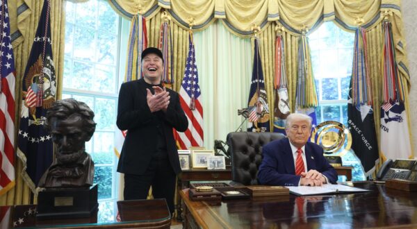 President Donald Trump participates in a press conference with Elon Musk in the Oval Office of the White House in Washington, on May 30, 2025. (Francis Chung/Pool/Sipa USA) Photo: Sipa USA/SIPA USA