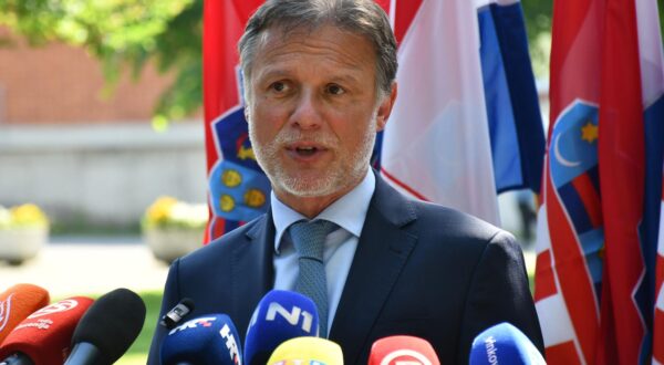 01.05.2025., Okucani - Svecanost obiljezavanja 30.godisnjice vojno-redarstvene operacije "Bljesak" predsjednik Hrvatskog sabora Gordan Jandrokovic Photo: Ivica Galovic/PIXSELL