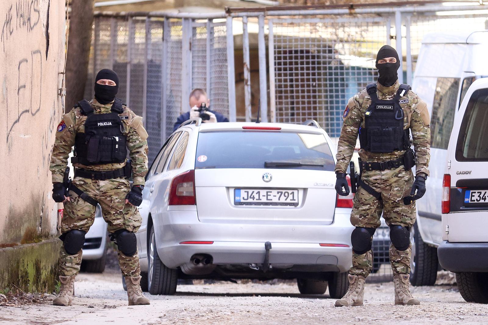 04.02.2025., Sarajevo, Bosna i Hercegovina - U toku su pretresi uhapsenih u akciji “Brut”. Operativna akcija Brut se provodi u saradnji sa Nacionalnim istraznim uredom Slovenije, Policijom Kraljevine Svedske i Europola, s ciljem pronalaska tragova i predmeta koji se mogu dovesti u vezu s izvrsenjem krivicnog djela ubistva Satka Kekica u Sloveniji. Photo: Armin Durgut/PIXSELL