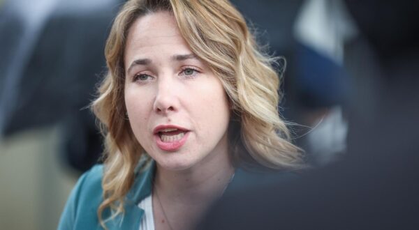 05.05.2025., Zagreb - Kandidatkinja za gradonacelnicu Grada Zagreba Marija Selak Raspudic na konferenciji za medije pod nazivom "Poboljsanje cistoce Zagreba". Photo: Slavko Midzor/PIXSELL