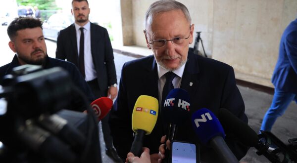 Davor Božinović