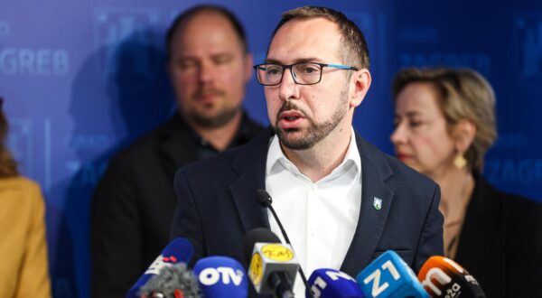 06.05.2025., Zagreb - Gradonacelnik Tomislav Tomasevic i njegovi zamjenici Danijela Dolenec i Luka Korlaet predstavili su nove usluge odrzivog javnog prijevoza – Bajs. Photo: Luka Stanzl/PIXSELL