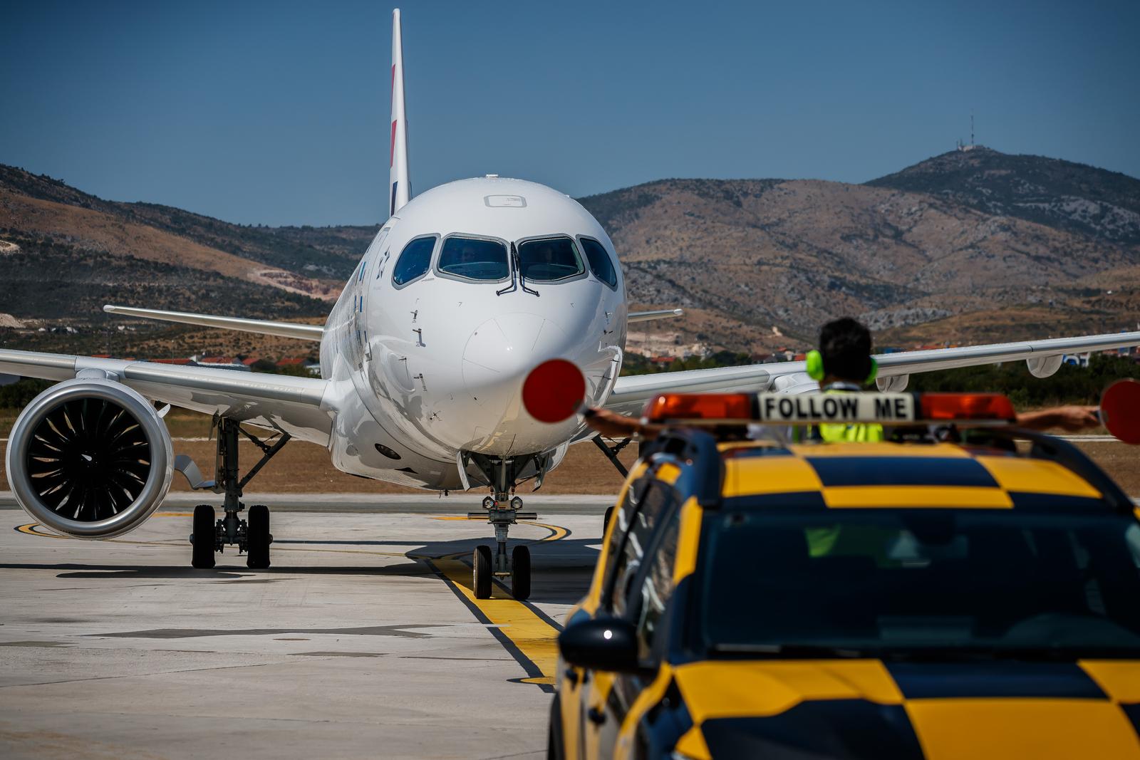 06.07.2024., Kastel Stafilic  - Docek novog aviona u floti Croatia Airlinesa Airbus A220-300 na redovnoj liniji Zagreb - Split u Zracnoj luci sv Jeronim. Photo: Zvonimir Barisin/PIXSELL
