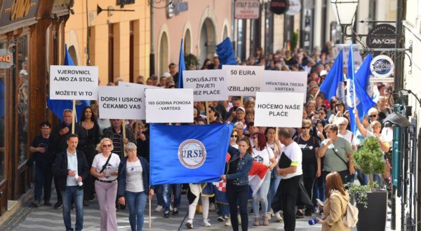 10.05.02024., Varazdin - Prosvjedna povorka radnika tvrtke Varteks koji vec cetvrti dan strajkaju Photo: Vjeran Zganec Rogulja/PIXSELL