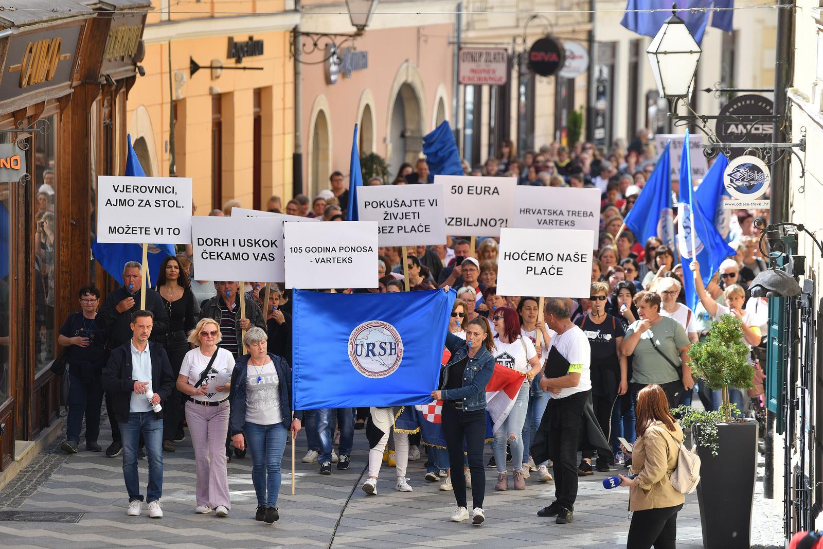 10.05.02024., Varazdin - Prosvjedna povorka radnika tvrtke Varteks koji vec cetvrti dan strajkaju Photo: Vjeran Zganec Rogulja/PIXSELL