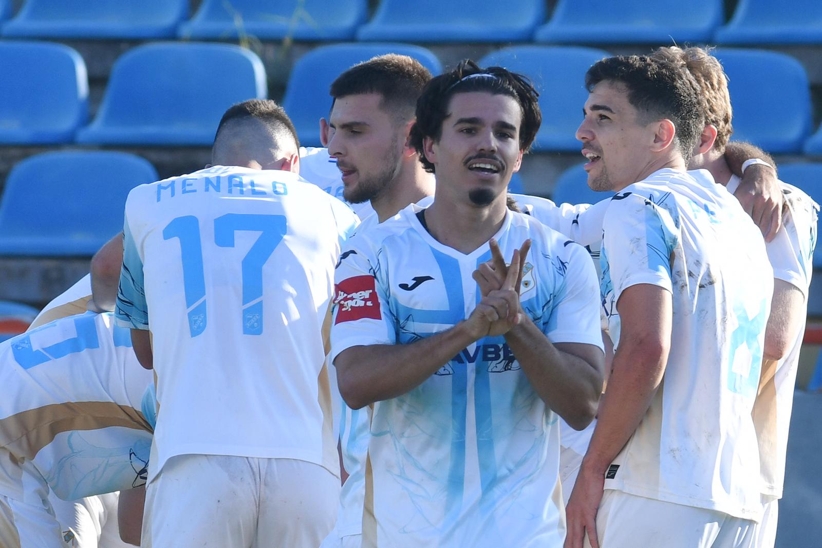 10.05.2025., stadion Subicevac, Sibenik - SuperSport HNL, 34. kolo, HNK Sibenik - HNK Rijeka. Lindon Selahi, Nais Djouahra i Dejan Petrovic Photo: Hrvoje Jelavic/PIXSELL
