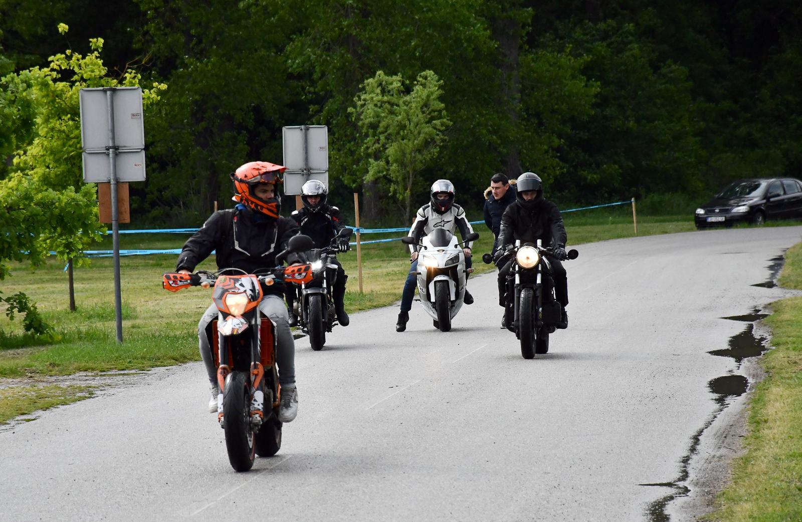 Motociklisti