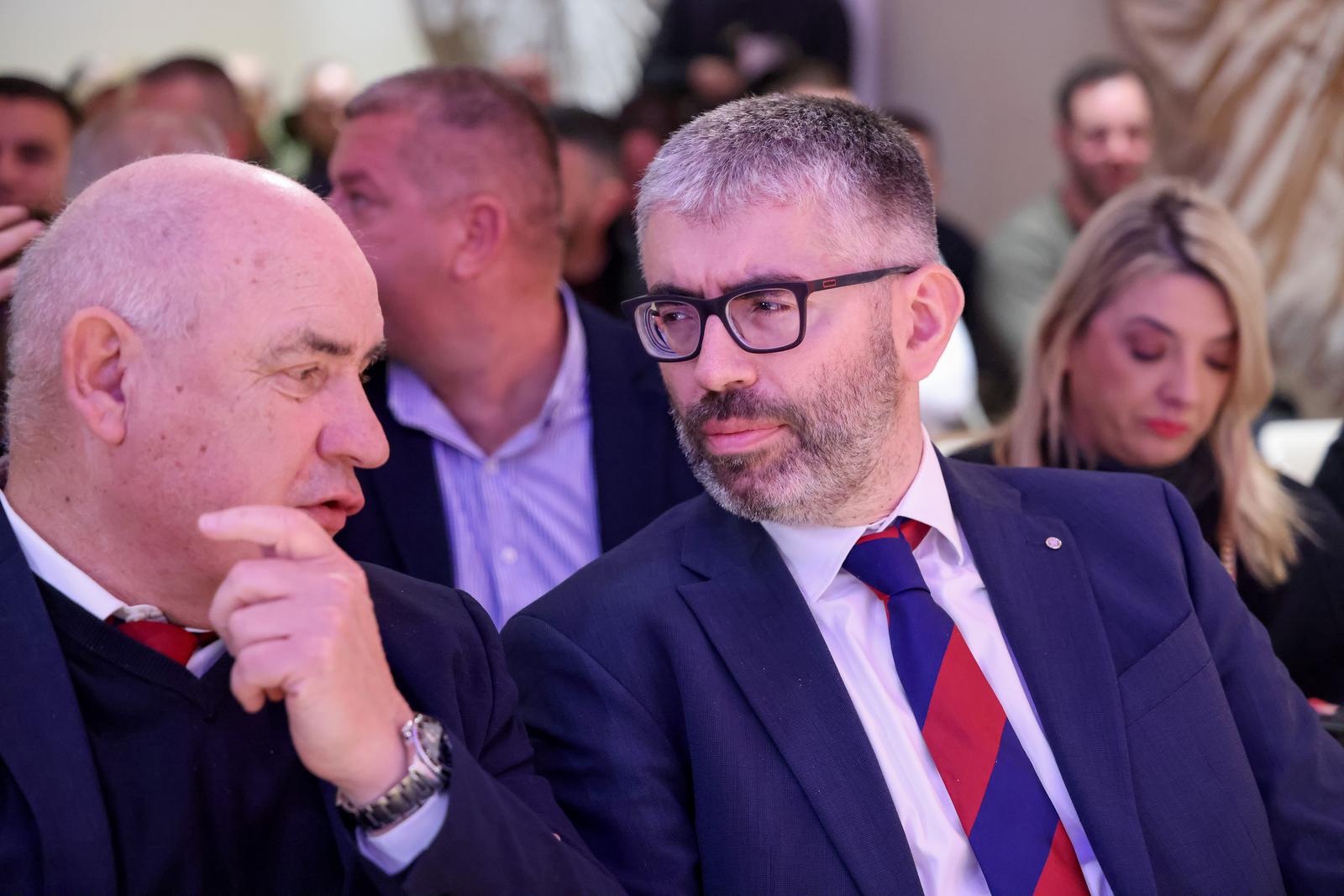 13.02.2025., Zadar - HNK Hajduk slavi 114. rođendan, a sredisnji dio proslave odrzao se u Zadru. U Providurovoj palaci je predstavljena knjiga “Osnutak HNK Hajduk”, autora Jurice Gizdica, a nakon promocije knjige svecano je otkrivena spomen ploca povodom sluzbenog registriranja Kluba, kojeg je odobrilo Carsko namjesnistvo u Zadru 1911. godine Photo: Sime Zelic/PIXSELL