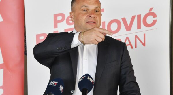13.05.2025., Sibenik - Predstavljanje programa Petra Baranovica za zupana Sibensko-kninske zupanije.  Photo: Hrvoje Jelavic/PIXSELL
