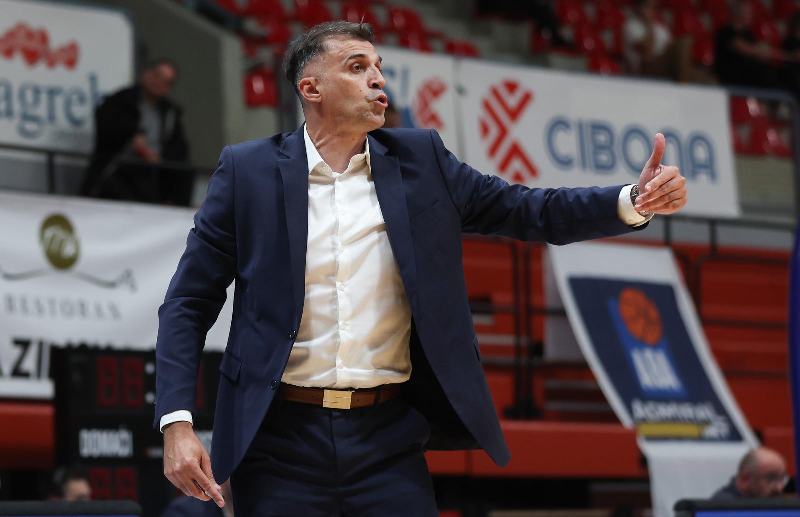 21.04.2025., KC Drazen Petrovic, Zagreb - AdmiralBet ABA Liga, 28. kolo, KK Cibona - KK Mega. trener Cibone Josip Sesar Photo: Sanjin Strukic/PIXSELL