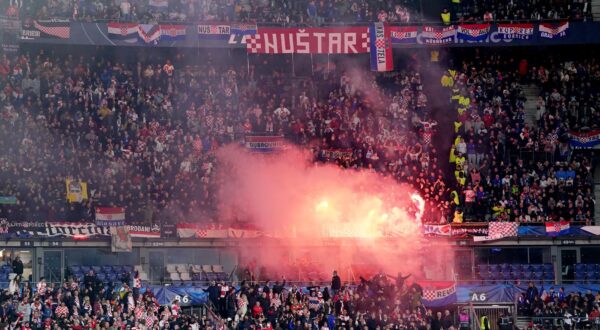 23.03.2025., Pariz, Francuska - UEFA Liga nacija, cetvrtfinale, druga utakmica, Francuska - Hrvatska. Navijaci na tribinama.  Photo: Icon Sport/PIXSELL