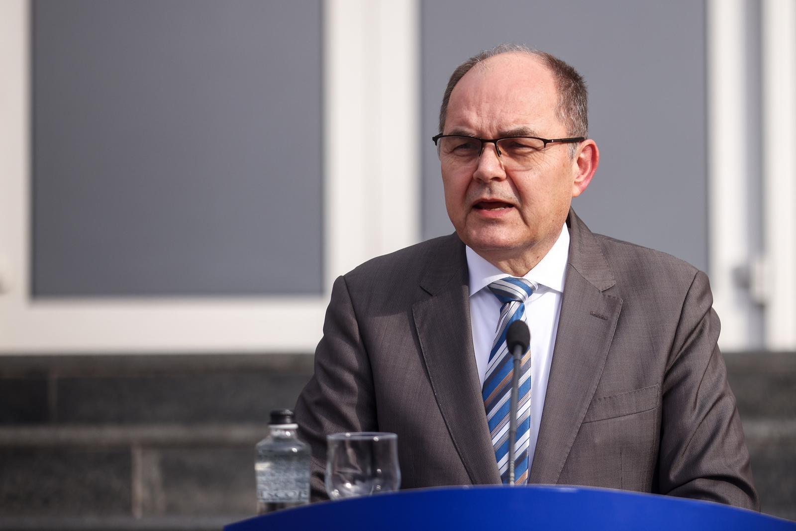 25.02.2025., Sarajevo, Bosna i Hercegovina - Visoki predstavnik u BiH Christian Schmidt odrzao je izvanrednu konferenciju za medije uoci presude Miloradu Dodiku. Photo: Armin Durgut/PIXSELL