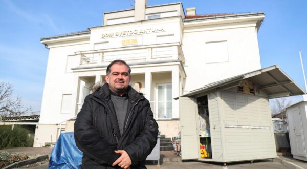 27.01.2022., Zagreb - Fra Franjo Vidovic, voditelj pucke kuhinje na Sv. Duhu u sklopu crkve Svetog Antuna Padovanskog. Photo: Luka Stanzl/PIXSELL