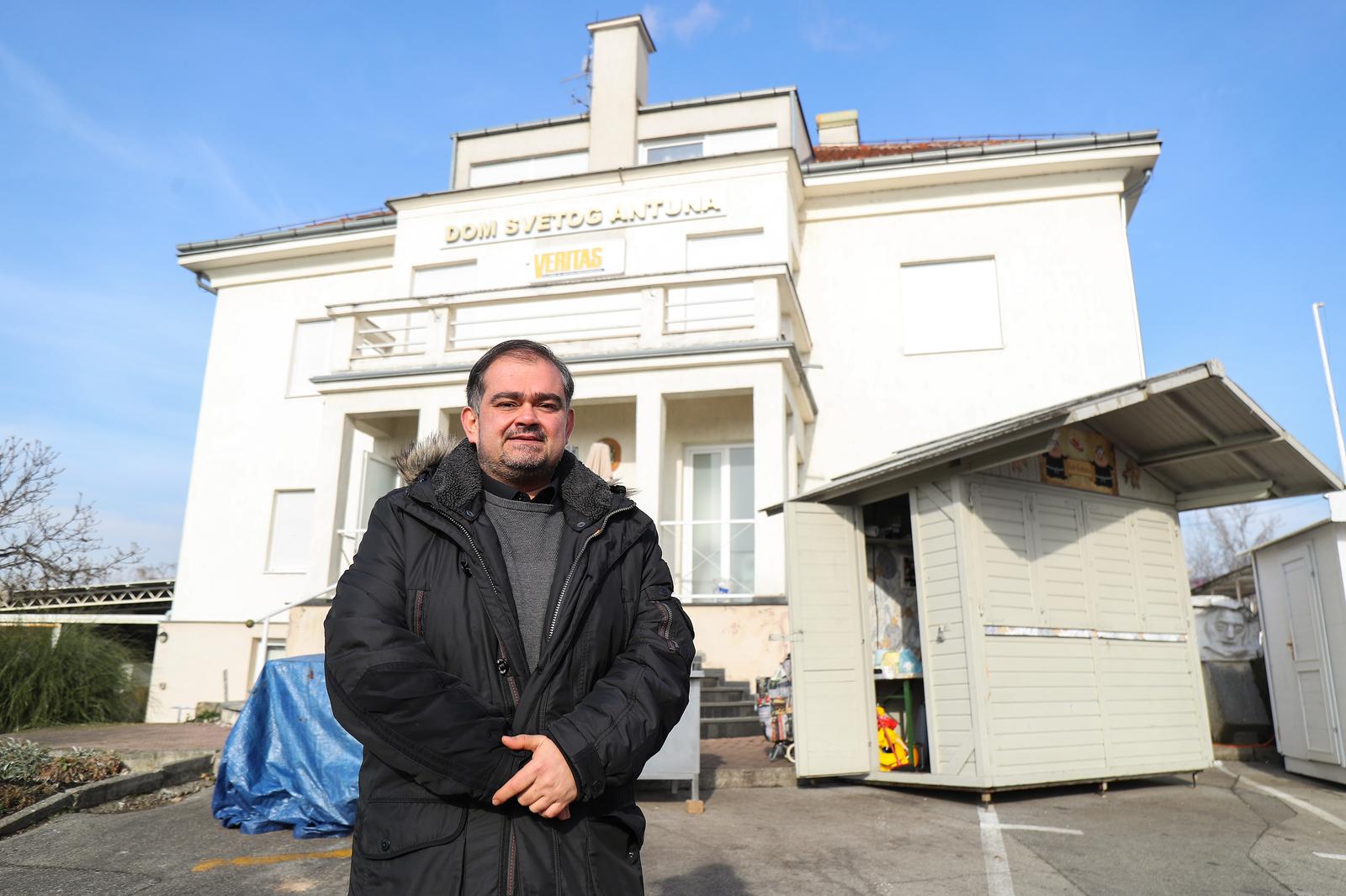 27.01.2022., Zagreb - Fra Franjo Vidovic, voditelj pucke kuhinje na Sv. Duhu u sklopu crkve Svetog Antuna Padovanskog. Photo: Luka Stanzl/PIXSELL