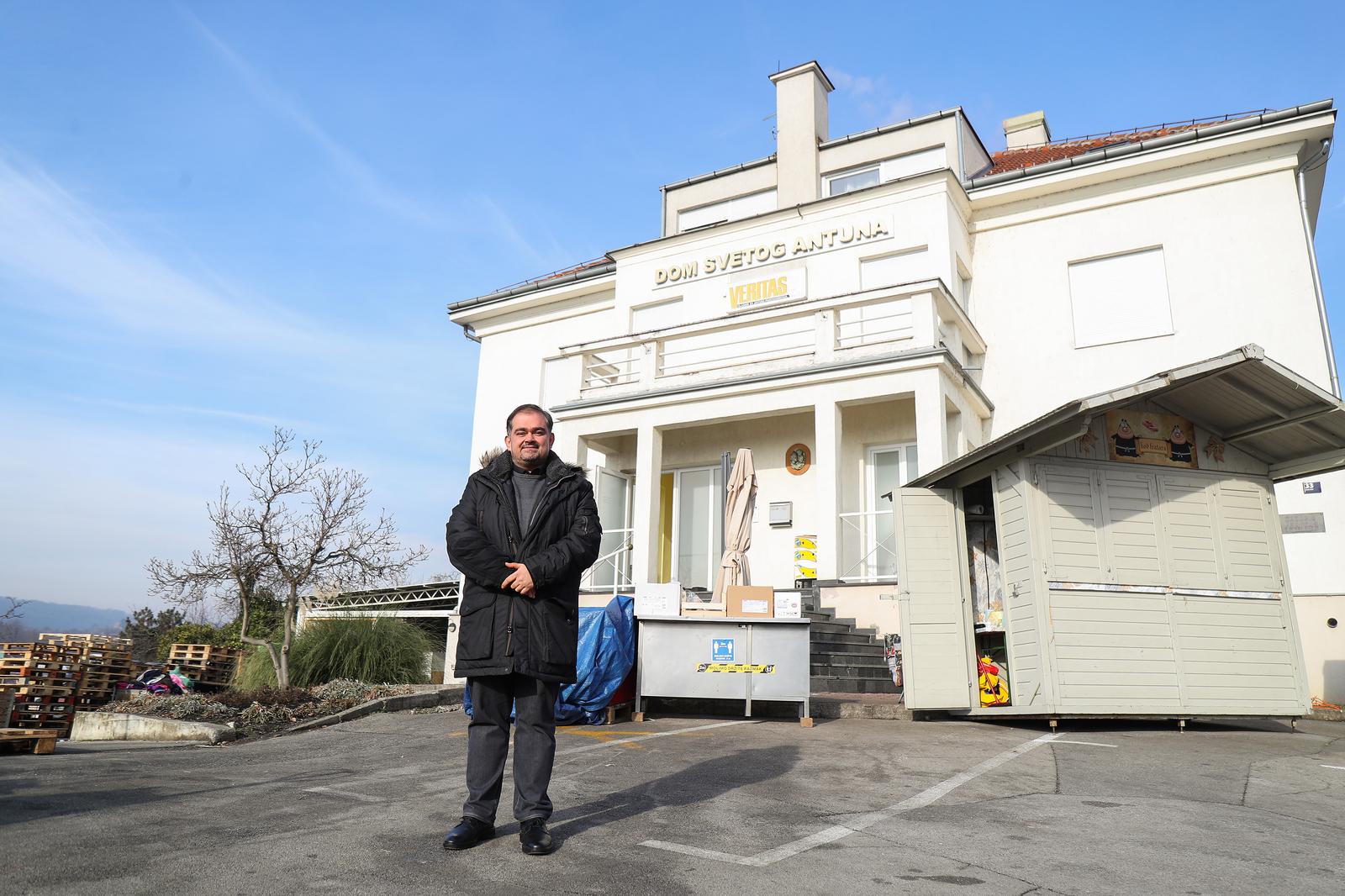 27.01.2022., Zagreb - Fra Franjo Vidovic, voditelj pucke kuhinje na Sv. Duhu u sklopu crkve Svetog Antuna Padovanskog. Photo: Luka Stanzl/PIXSELL